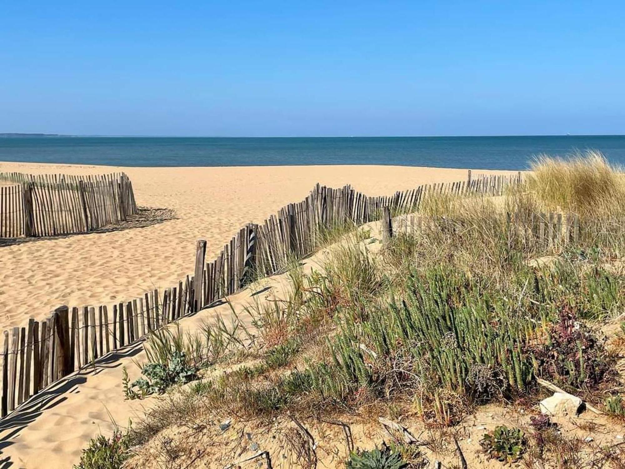 Loft 4 Pers Centre Chatelaillon-Plage, A Deux Pas De La Mer Et Du Casino, Wi-Fi Inclus - Fr-1-706-26 מראה חיצוני תמונה